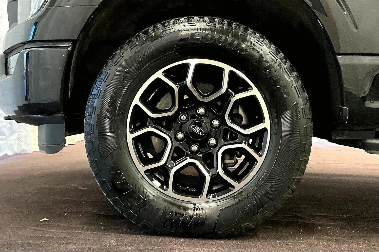 Certified 2023 Ford F150 XLT w/ Equipment Group 302A High image 8