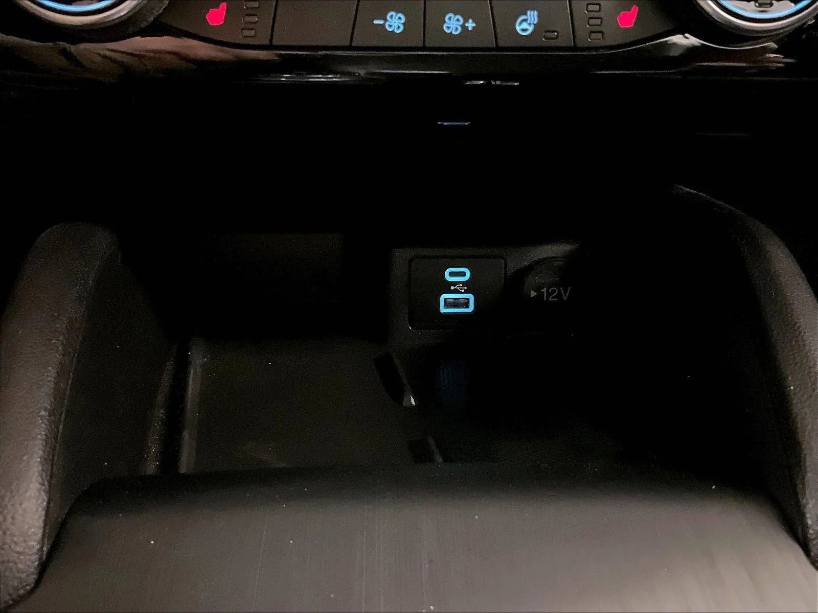 Certified 2022 Ford Escape SEL w/ Technology Package image 31