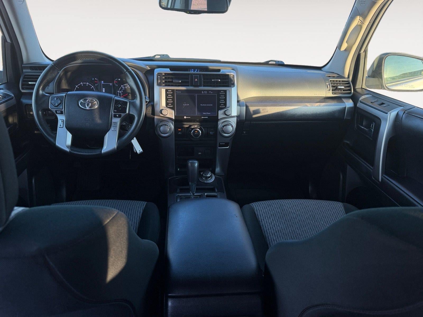 Used 2020 Toyota 4Runner SR5 AWD/4WD image 10