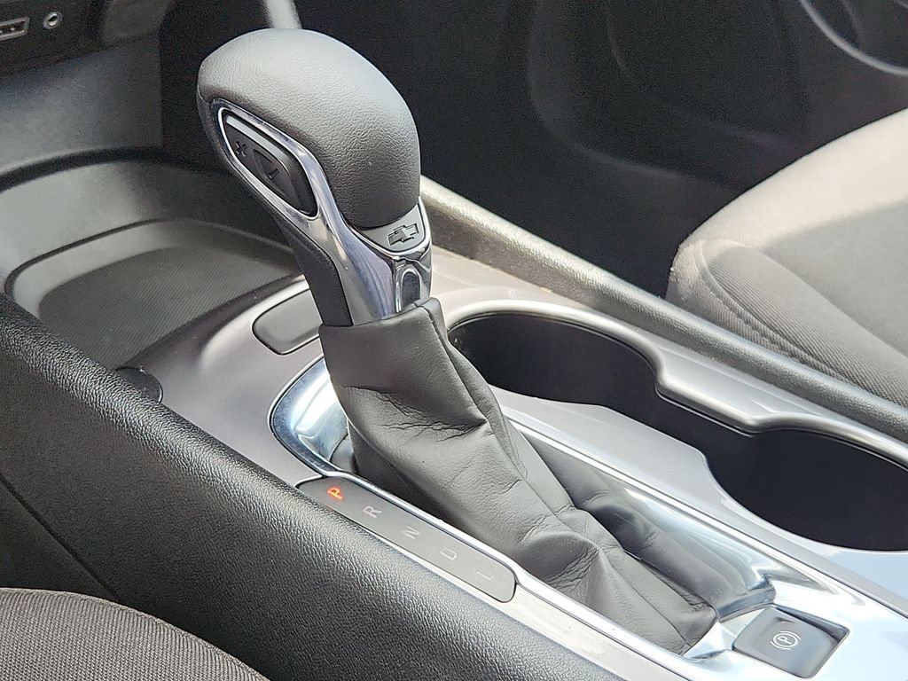 Used 2024 Chevrolet Malibu LS FWD image 11