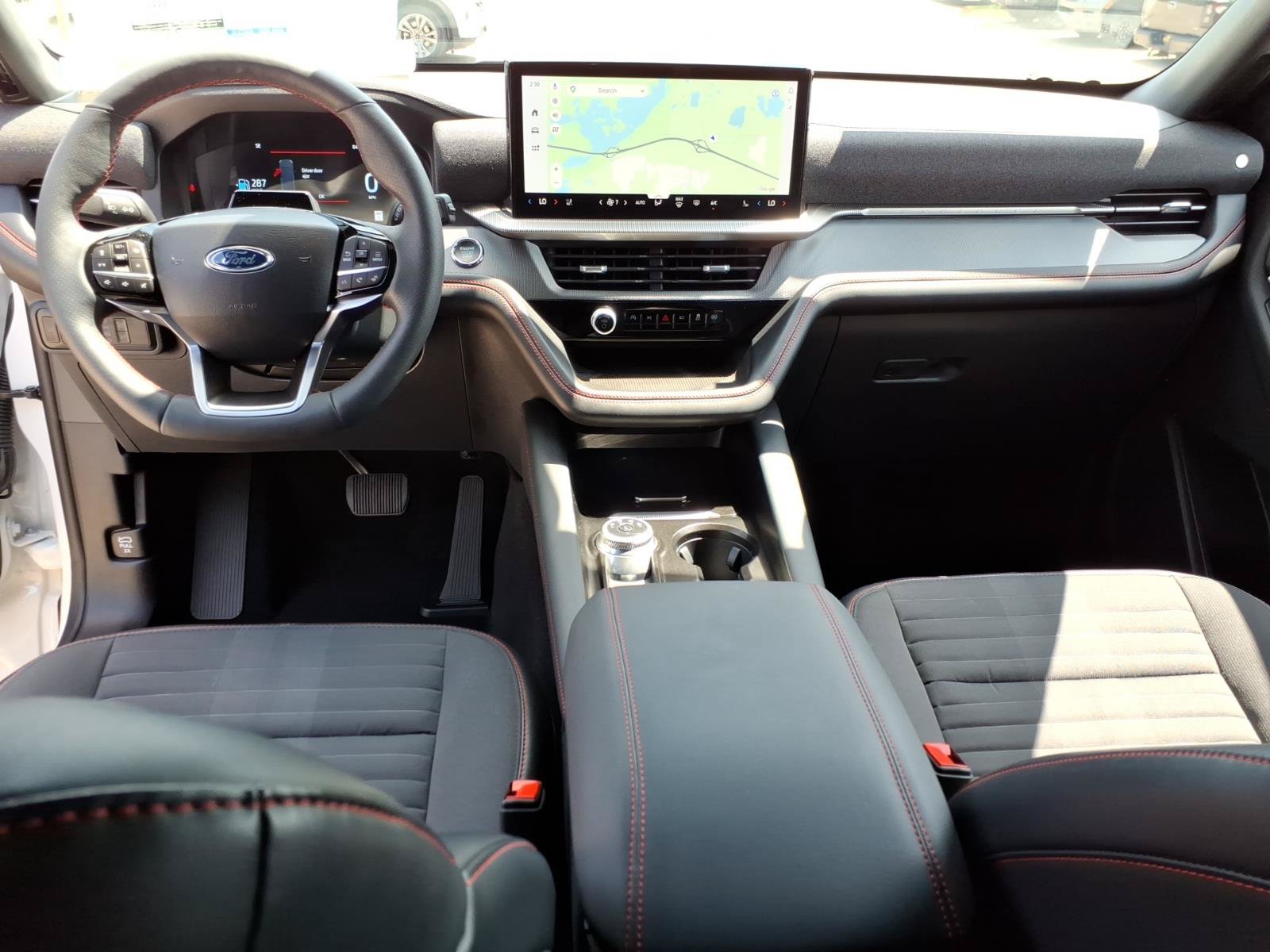 Certified 2025 Ford Explorer ST-Line AWD/4WD image 15