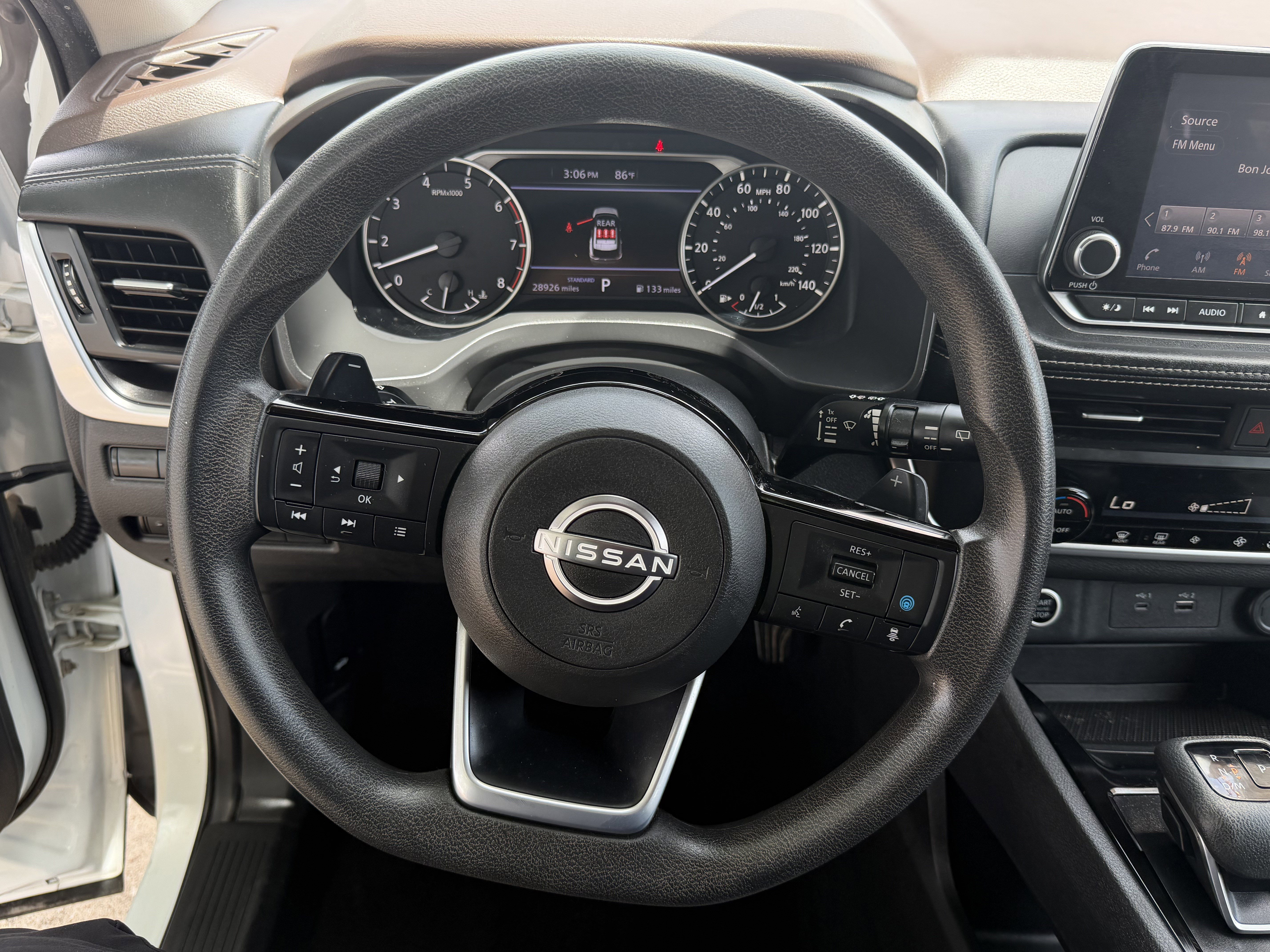 Used 2023 Nissan Rogue SV FWD image 16