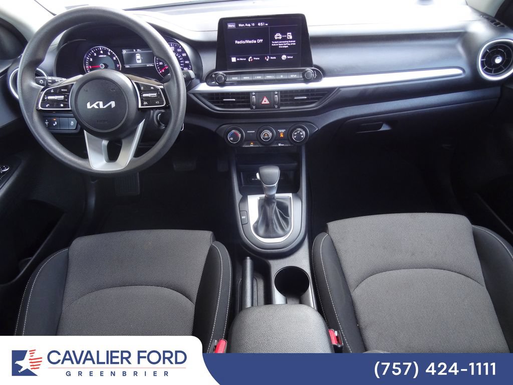Used 2022 Kia Forte LXS w/ LXS Technology Package FWD image 10