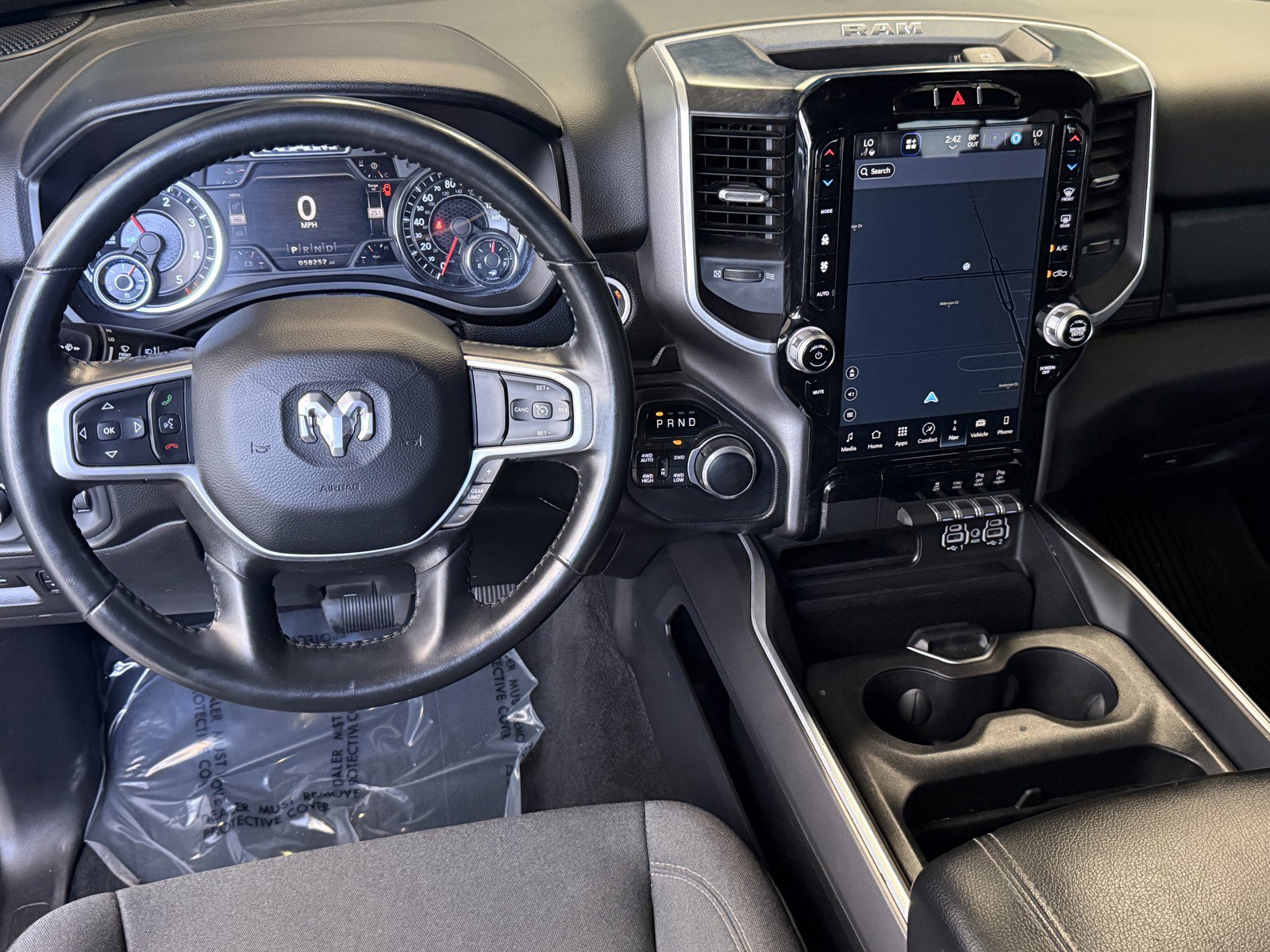 Used 2023 RAM 1500 Big Horn AWD/4WD image 18