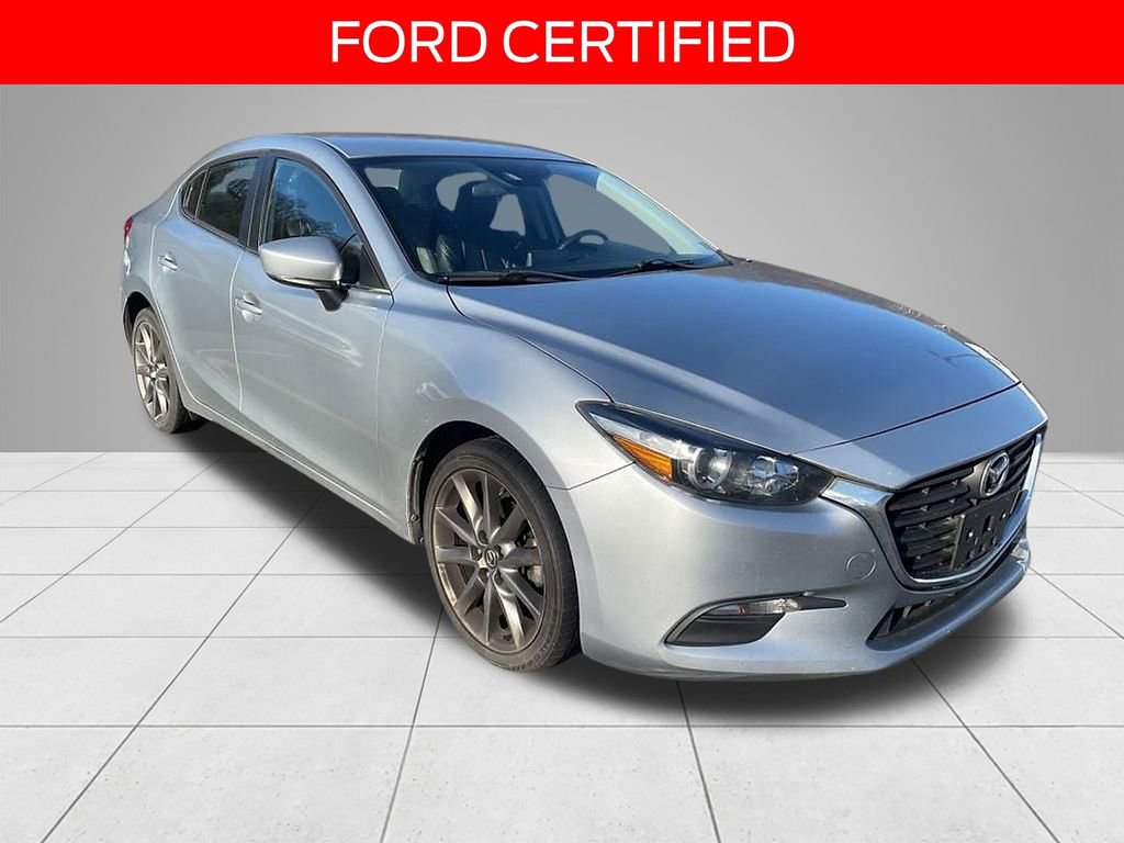 Used 2018 MAZDA MAZDA3 Touring image 2