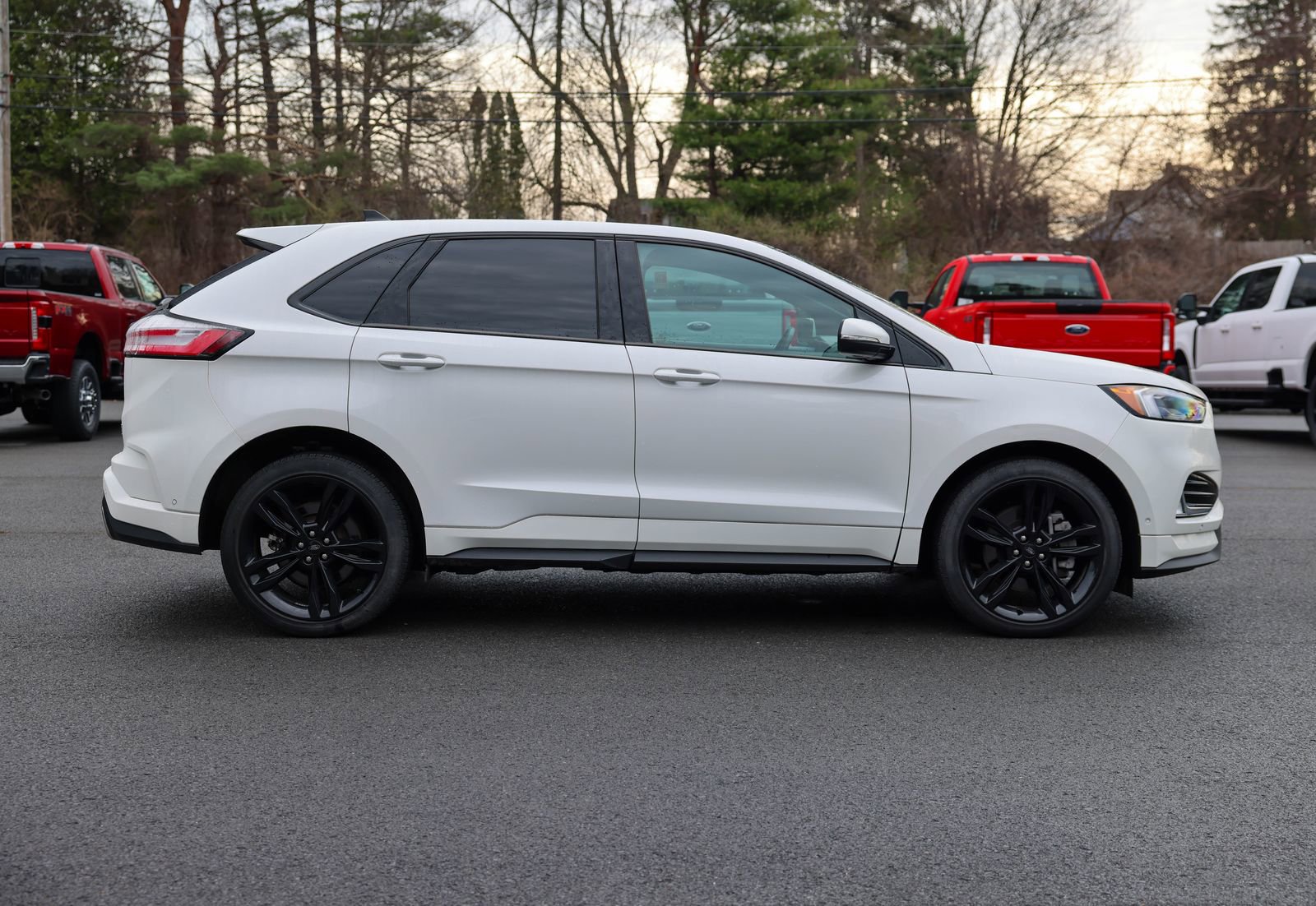 Certified 2022 Ford Edge ST w/ Equipment Group 401A AWD/4WD image 4