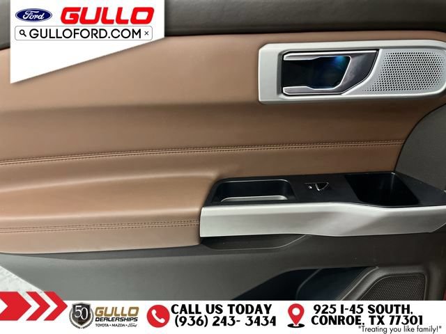 Certified 2023 Ford Explorer King Ranch w/ Technology Package RWD image 16