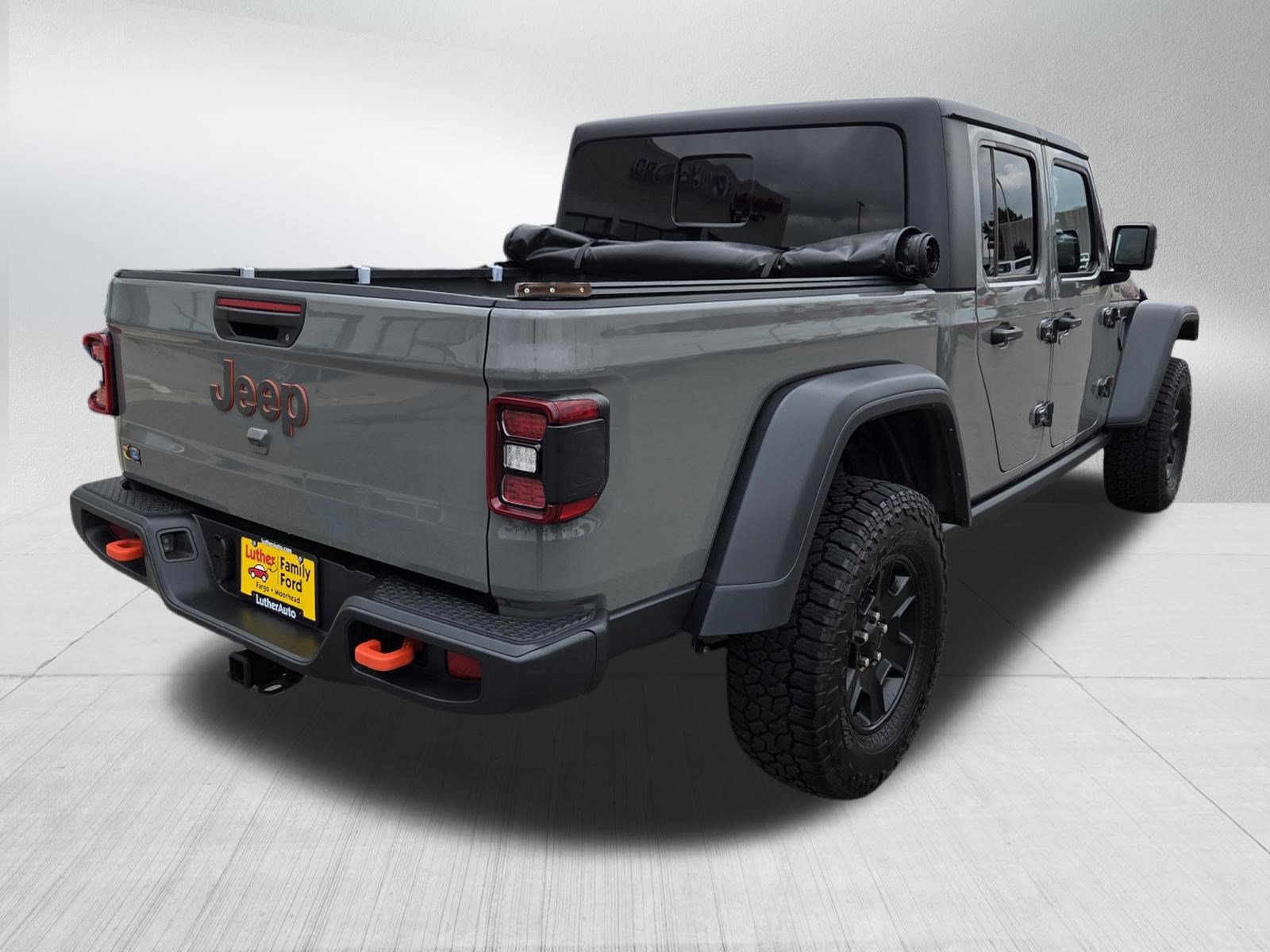 Used 2023 Jeep Gladiator Mojave w/ LED Lighting Group AWD/4WD image 7