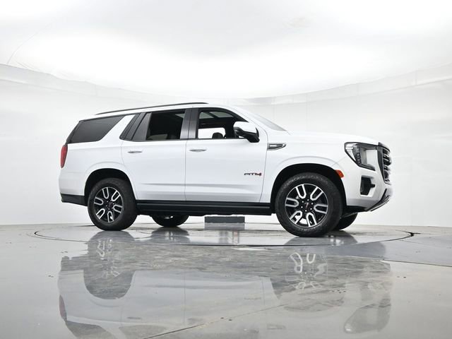 Used 2023 GMC Yukon AT4 w/ Technology Package AWD/4WD image 33