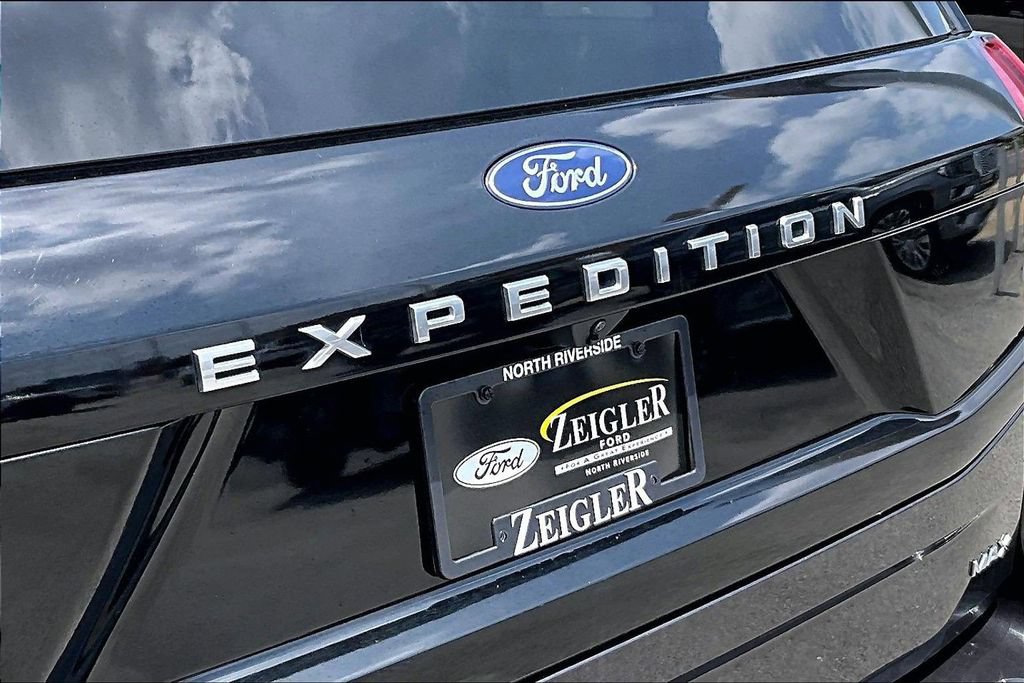 Certified 2025 Ford Expedition Max Active AWD/4WD image 8
