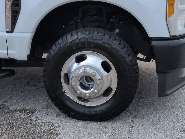Certified 2023 Ford F350 XL w/ 360-Degree Camera Package AWD/4WD image 11
