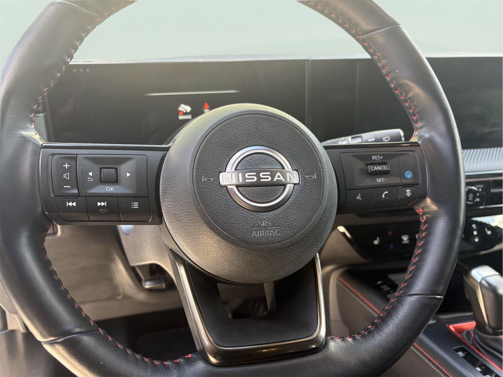Used 2025 Nissan Kicks SR w/ SR Premium Package FWD image 12