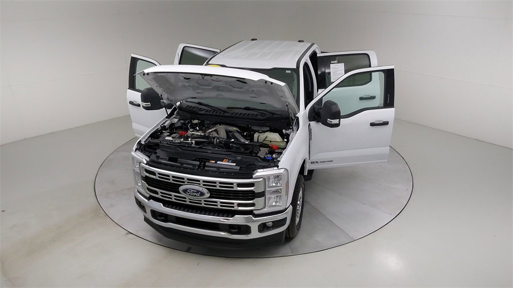 Certified 2024 Ford F250 XLT image 44