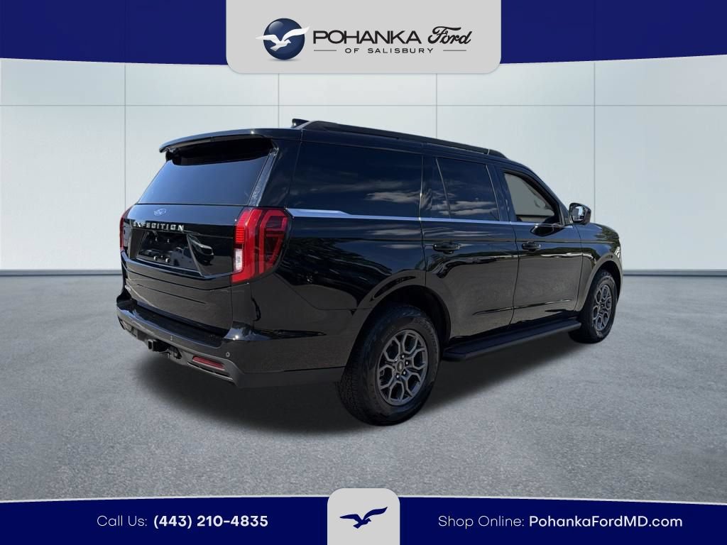 Certified 2025 Ford Expedition Active AWD/4WD image 5
