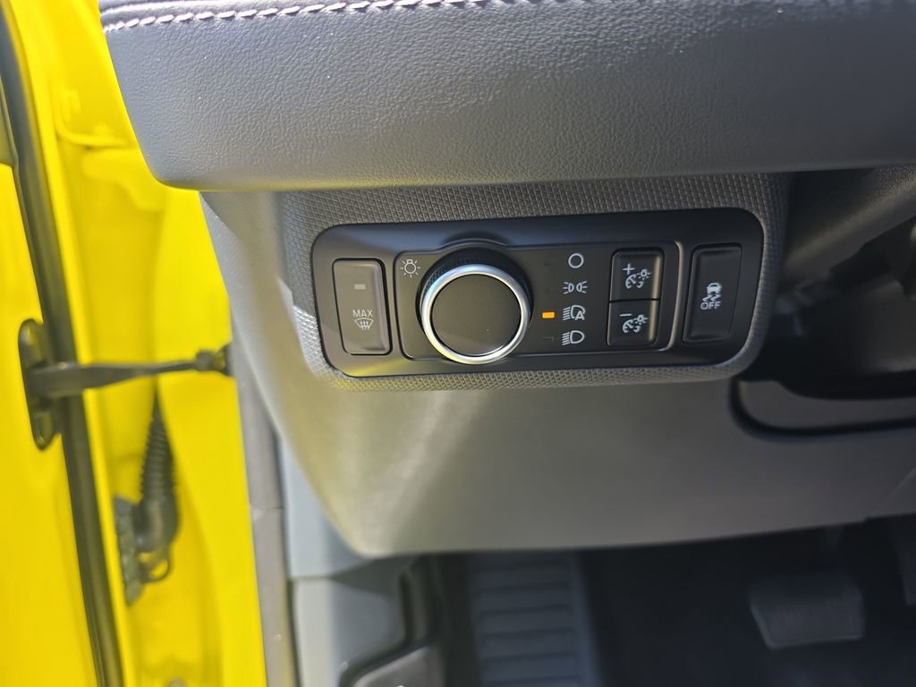 Certified 2025 Ford Mustang Mach-E Select RWD image 19