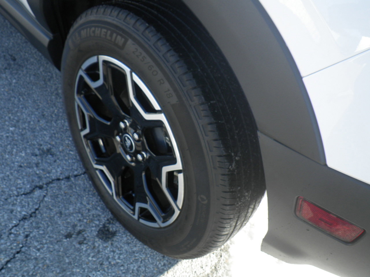 Certified 2025 Ford Bronco Sport Outer Banks w/ Outer Banks Tech Package+ image 12