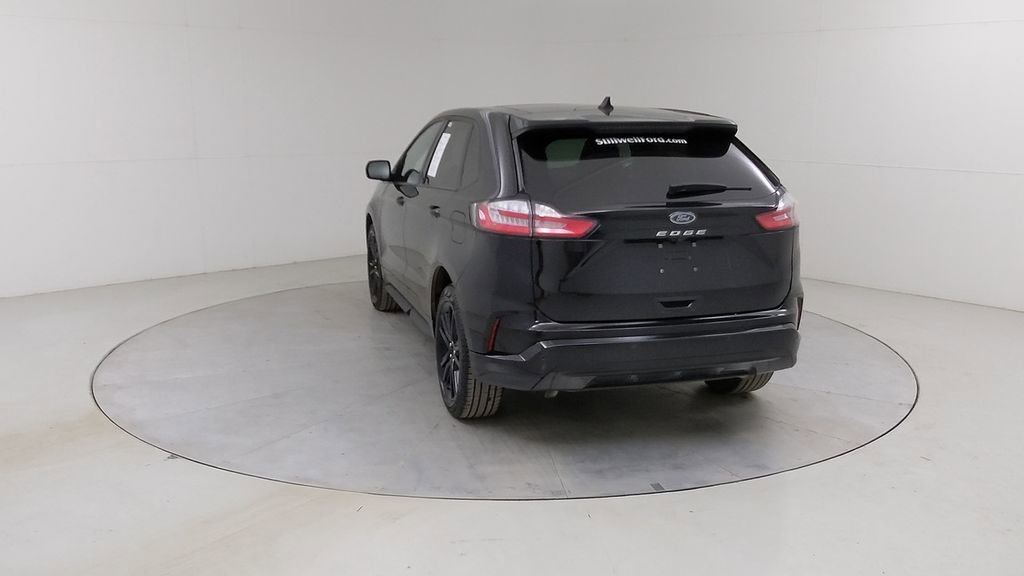 Certified 2024 Ford Edge ST-Line image 16