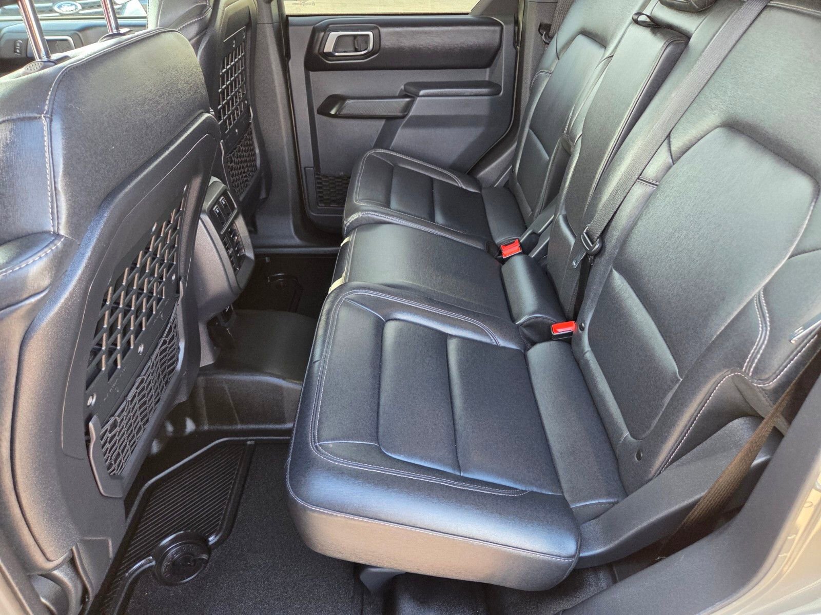 Certified 2025 Ford Bronco Badlands AWD/4WD image 11
