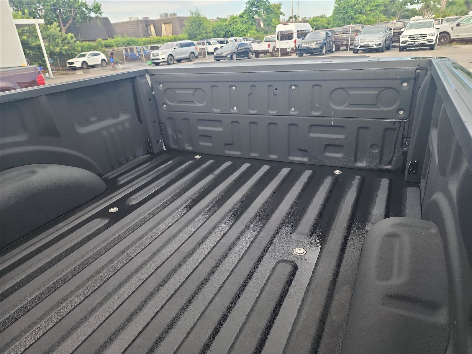 Certified 2022 Ford F150 Lariat w/ Equipment Group 502A High AWD/4WD image 19