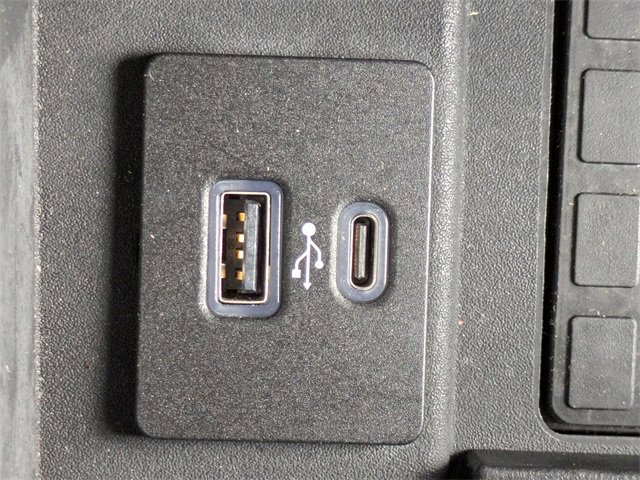 Certified 2021 Ford F350 Lariat w/ Lariat Ultimate Package image 22