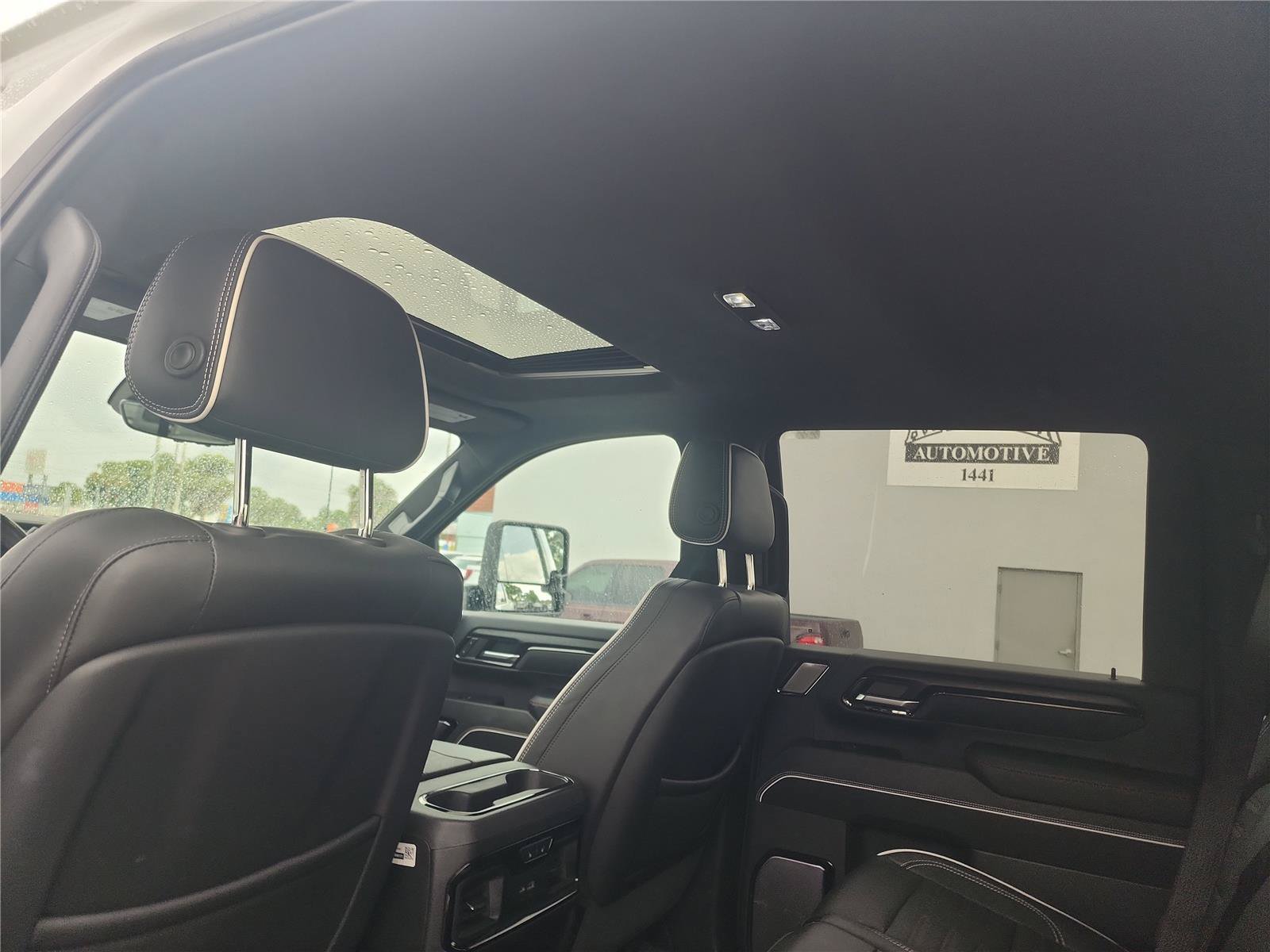 Used 2025 GMC Sierra 2500 AT4X w/ AT4X AEV Edition AWD/4WD image 27