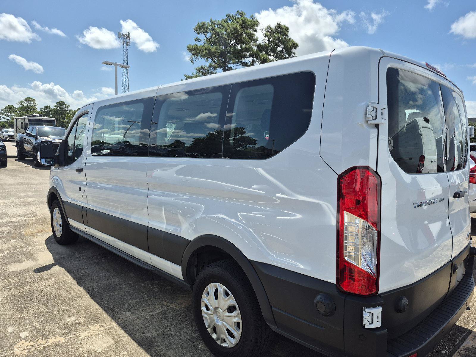 Certified 2024 Ford Transit 350 XLT RWD image 10