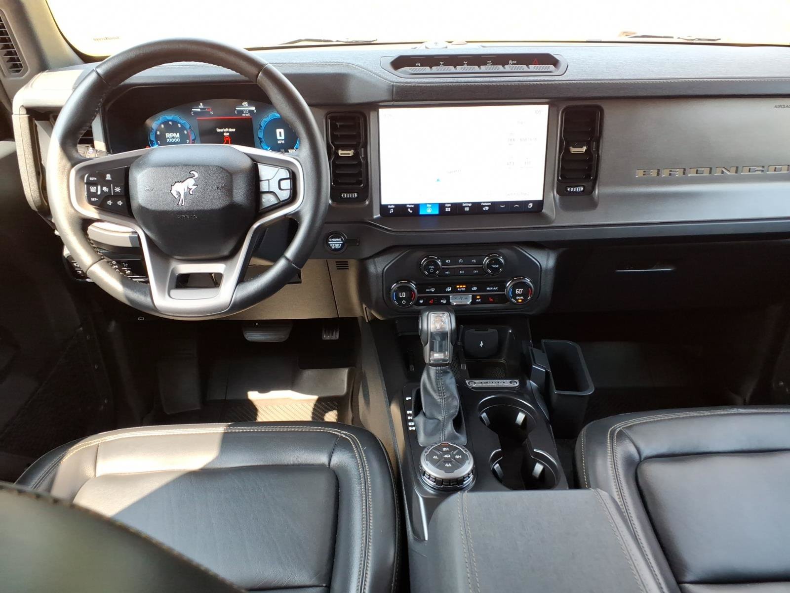 Certified 2025 Ford Bronco Badlands AWD/4WD image 12