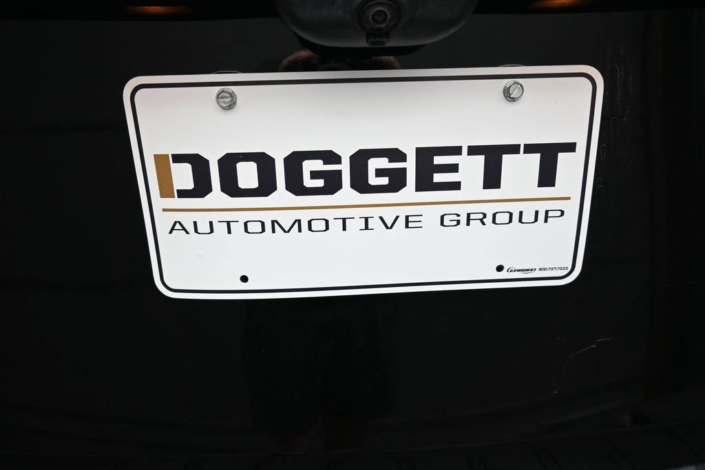 Certified 2021 Ford Explorer XLT w/ Equipment Group 202A RWD image 23