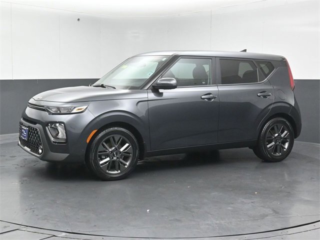 Used 2021 Kia Soul EX image 2