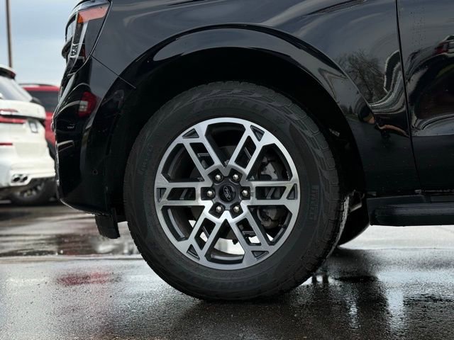 Certified 2025 Ford Expedition Active AWD/4WD image 47