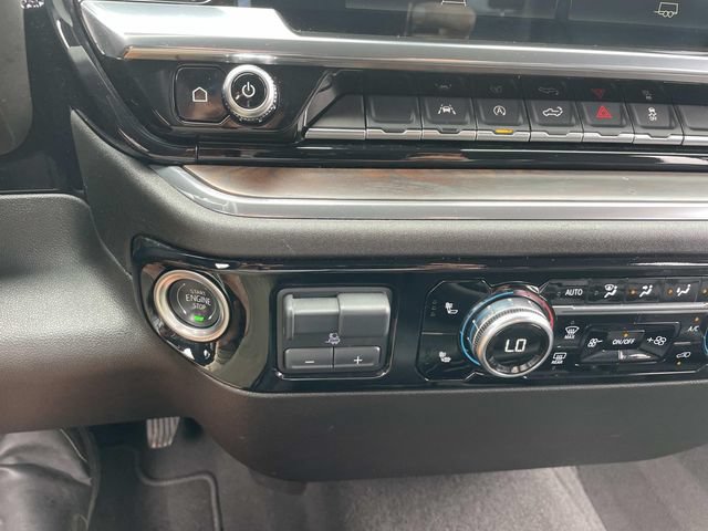 Used 2025 GMC Sierra 1500 SLT AWD/4WD image 27