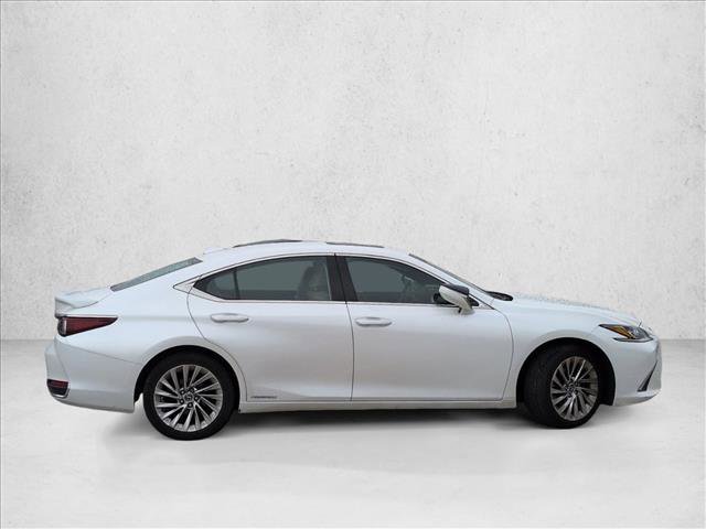 Used 2020 Lexus ES 300h w/ Premium Package image 9