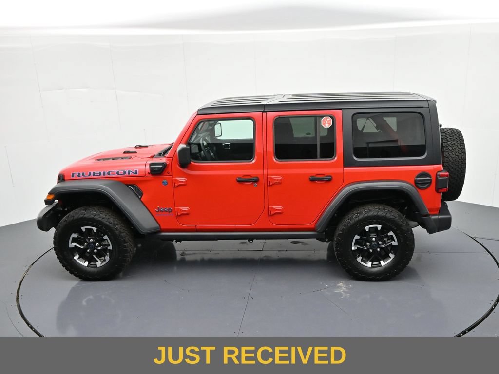 Used 2025 Jeep Wrangler Unlimited Rubicon 4xe w/ Safety Group AWD/4WD image 23