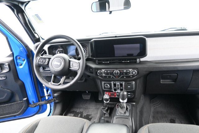 Used 2025 Jeep Wrangler Unlimited Sport AWD/4WD image 21