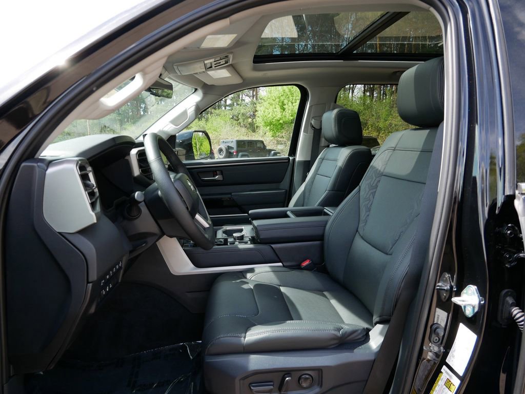 Used 2024 Toyota Tundra Limited w/ Power Package AWD/4WD image 14