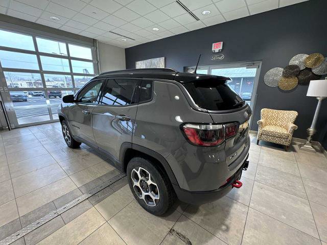 Used 2022 Jeep Compass Trailhawk w/ Trailer Tow Group image 3