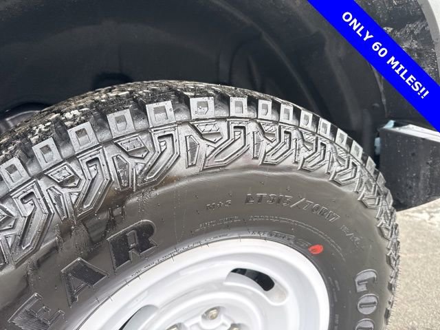 Certified 2025 Ford Bronco Heritage Edition image 9