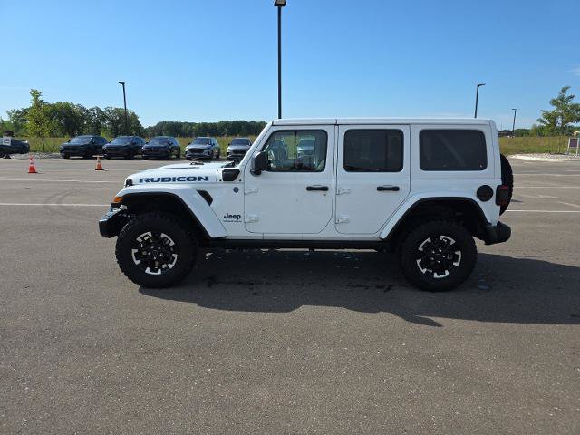 Used 2025 Jeep Wrangler Unlimited Rubicon 4xe AWD/4WD image 4