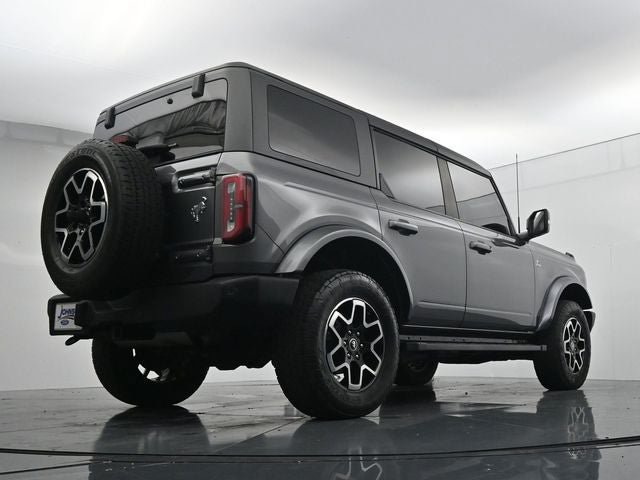 Certified 2022 Ford Bronco Outer Banks AWD/4WD image 37