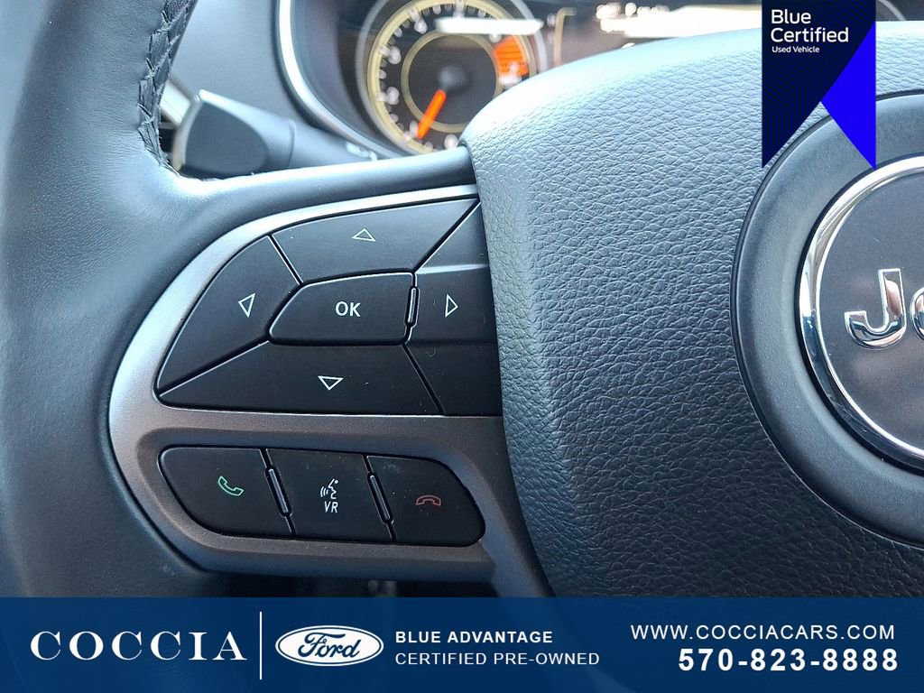 Used 2019 Jeep Cherokee Latitude Plus image 21