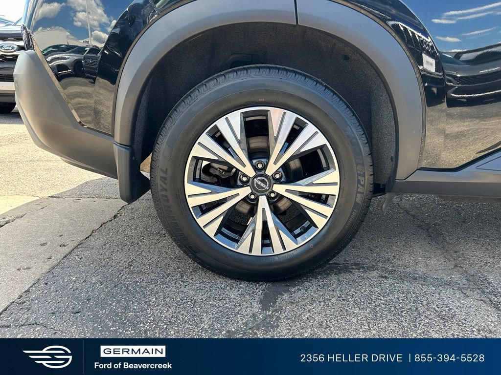 Used 2023 Nissan Rogue SV AWD/4WD image 10