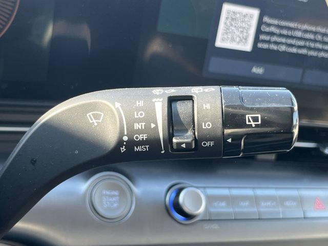 Used 2025 Hyundai Kona SEL AWD/4WD image 23