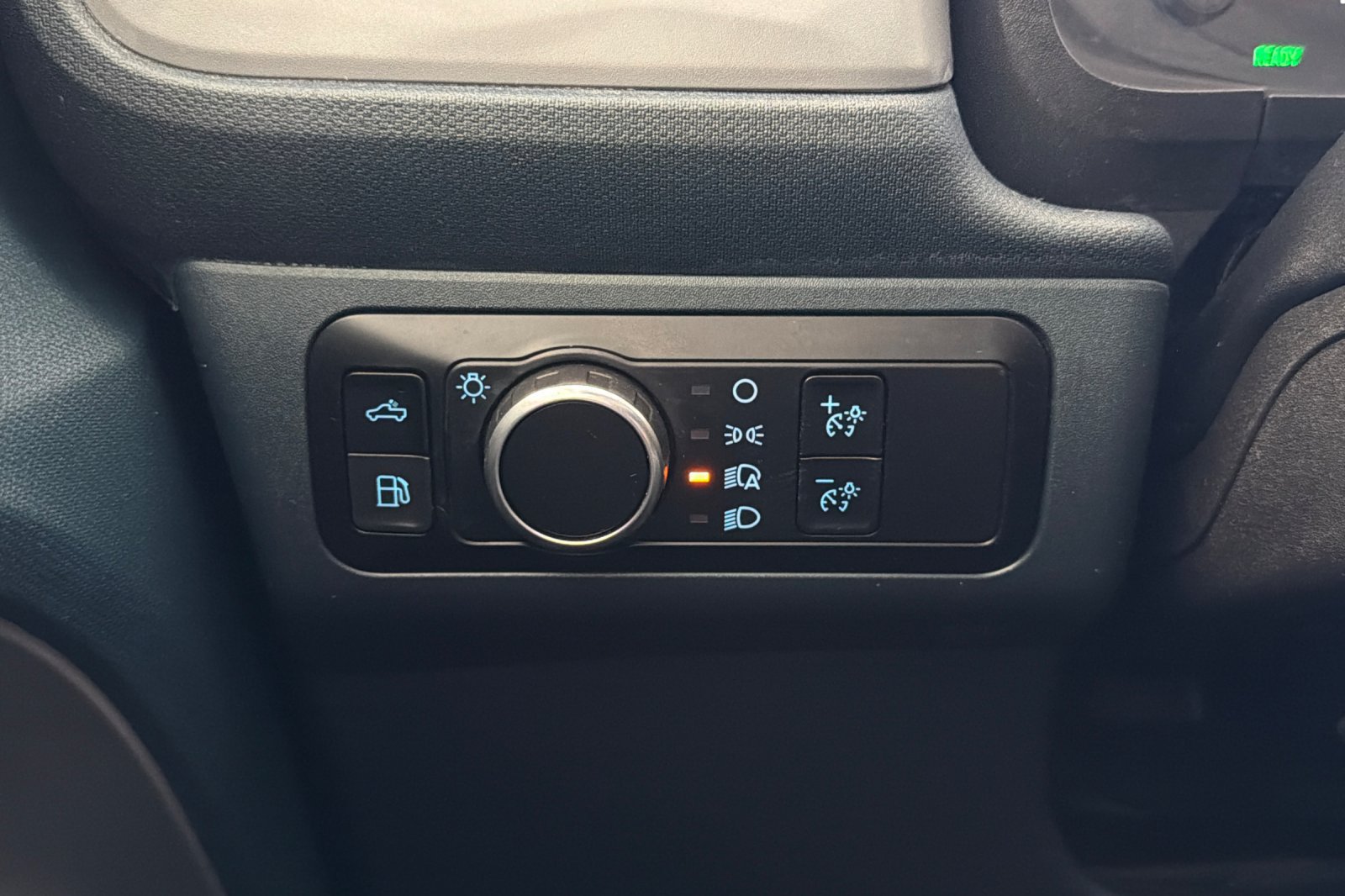 Certified 2023 Ford Maverick XL FWD image 25