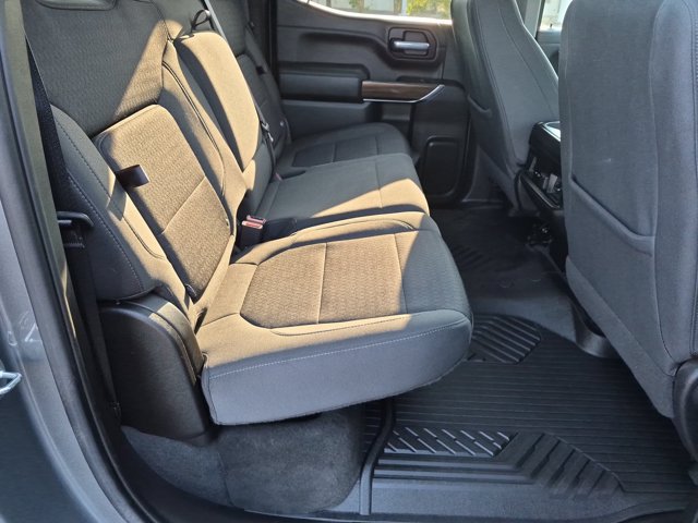 Used 2022 Chevrolet Silverado 1500 RST AWD/4WD image 32