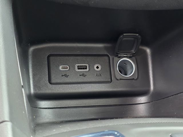 Used 2023 Chevrolet Equinox LT AWD/4WD image 20