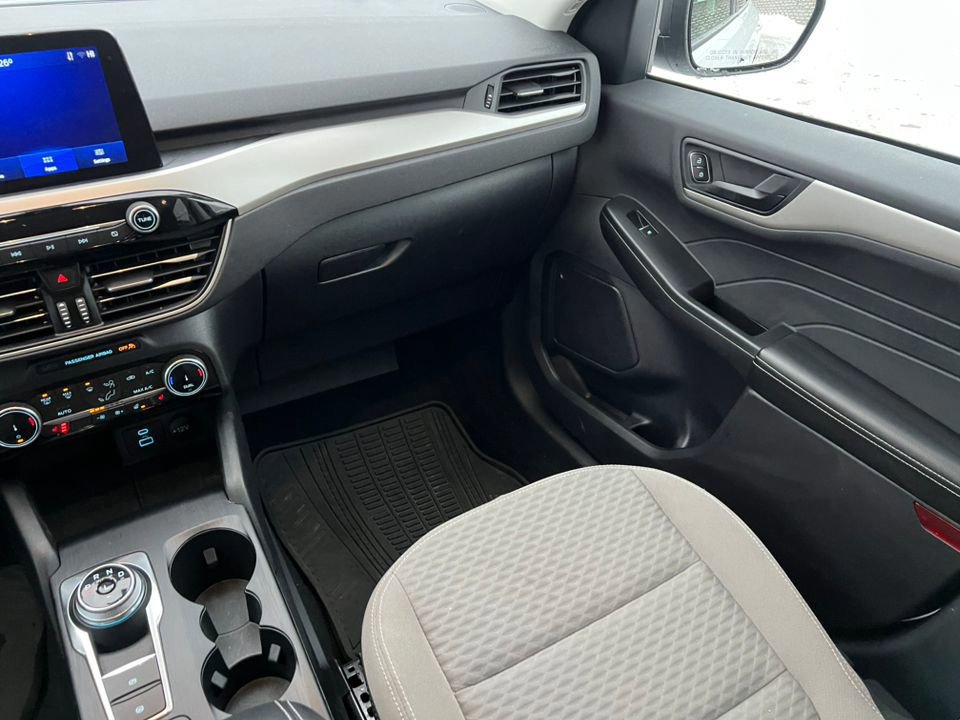 Certified 2022 Ford Escape SE w/ Convenience Package image 34