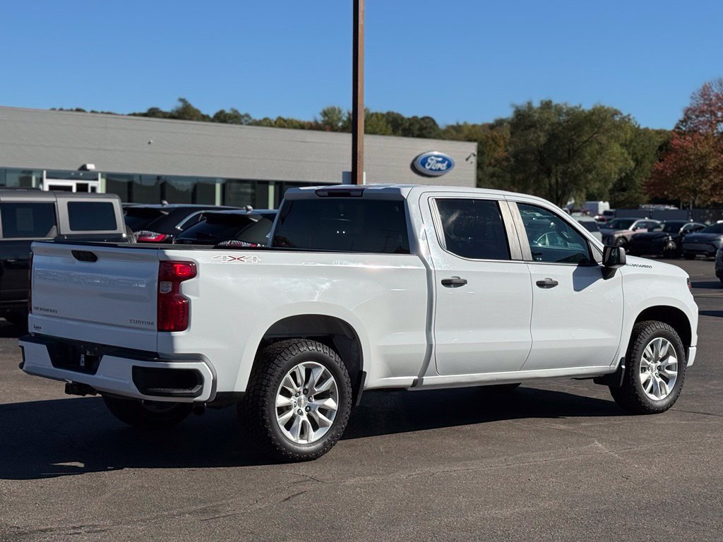 Used 2023 Chevrolet Silverado 1500 Custom AWD/4WD image 25