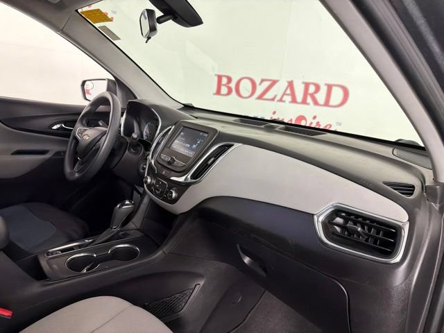 Used 2018 Chevrolet Equinox LS FWD image 17