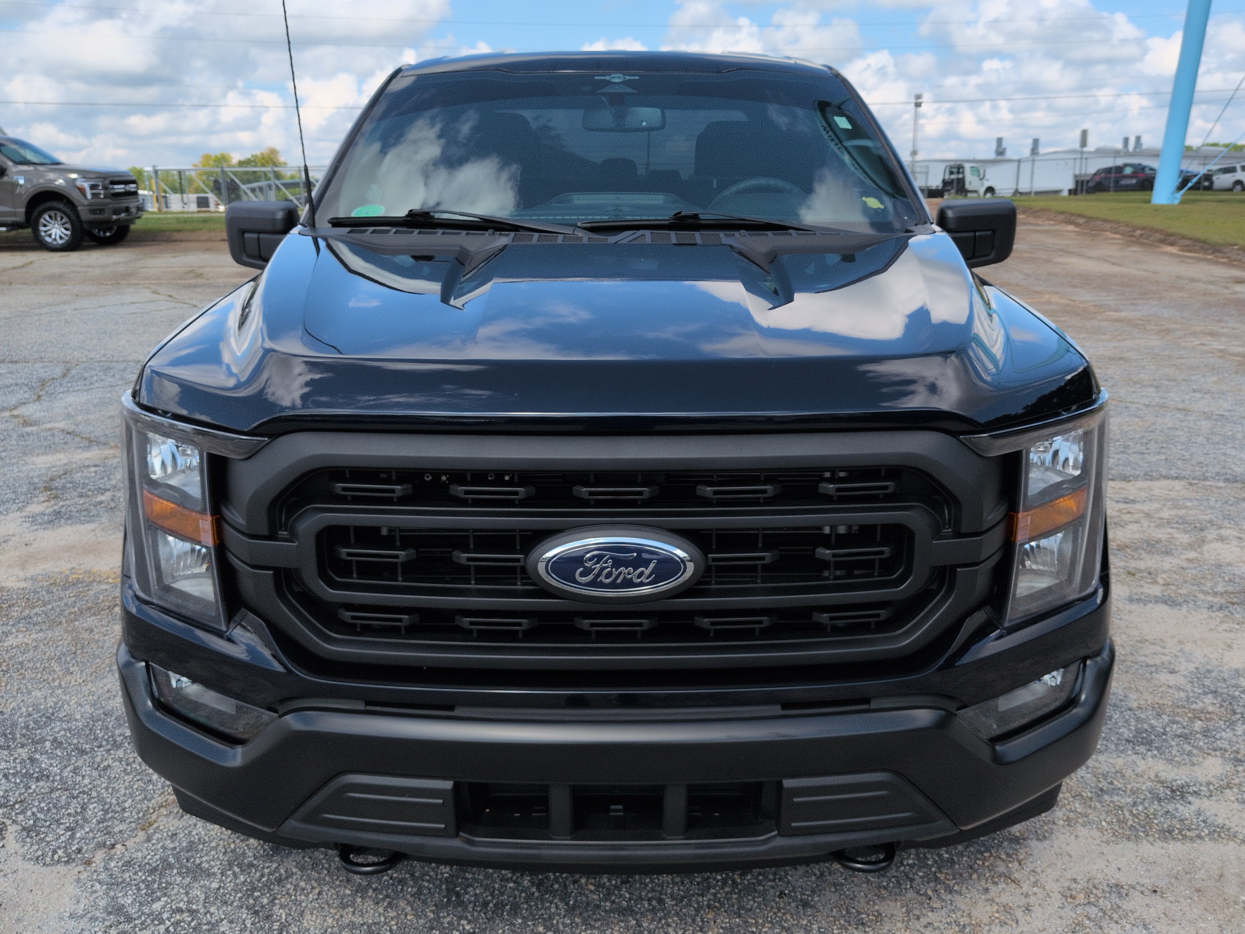 Certified 2023 Ford F150 XL w/ Rattler Package AWD/4WD image 7