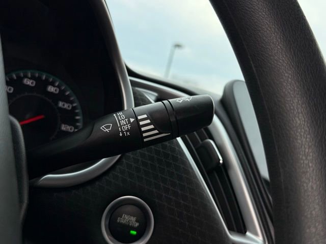 Used 2025 Chevrolet Malibu LS image 22